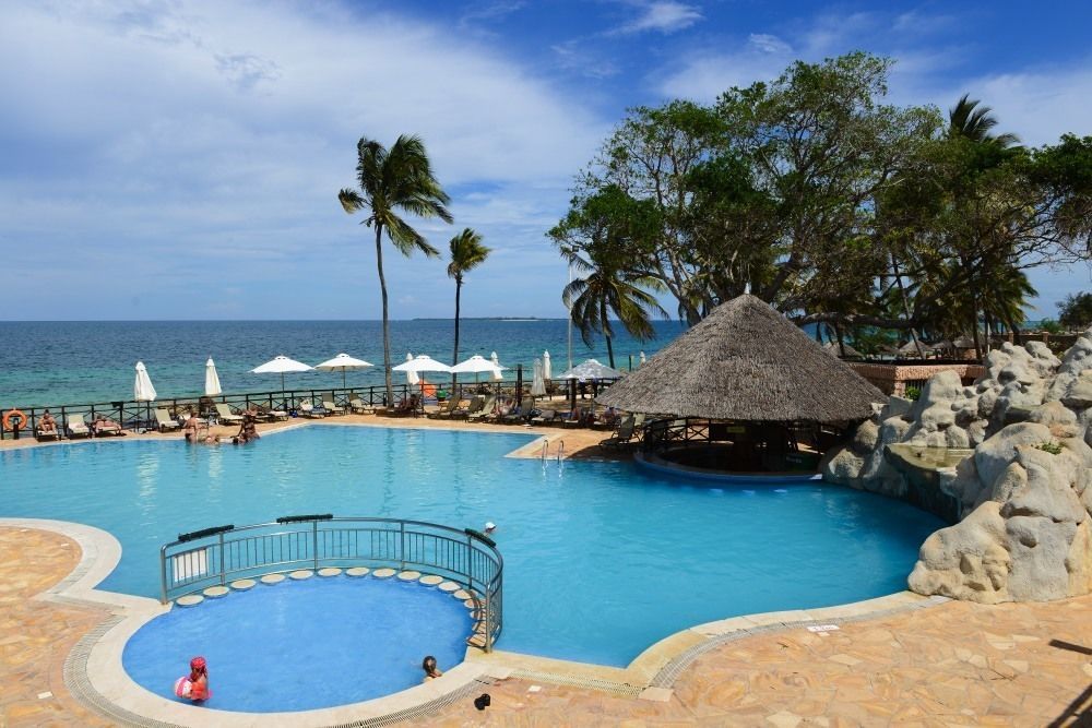 Ledger Plaza Bahari Beach Dar es Salaam Exteriör bild
